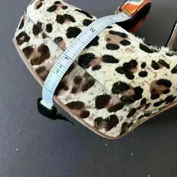 Joan & David platform pumps 5 inch heels . - Picture 7 of 8